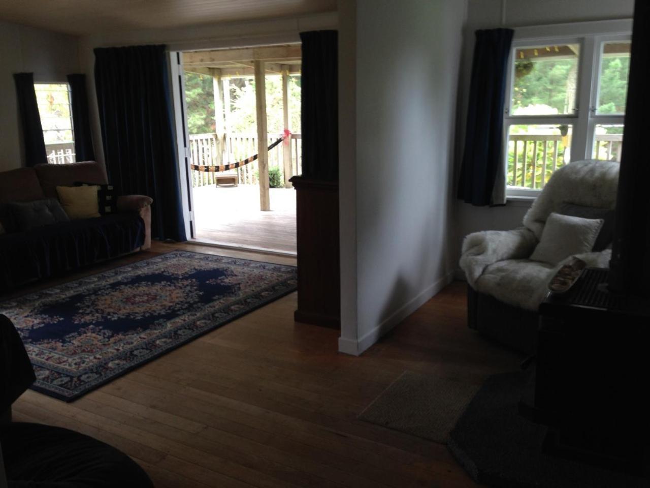 Waipiro Bay Paradise Bed and Breakfast Te Puia Exteriör bild